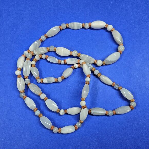 White Chalcedony Agate Necklace 47" Beaded Hand Knotted Semi Precious Stones Vtg - Picture 1 of 6